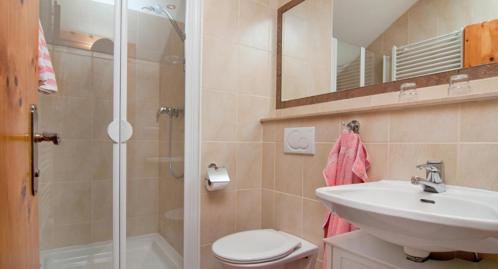 Pension Piovesan Фаак-ам-Зее Номер фото